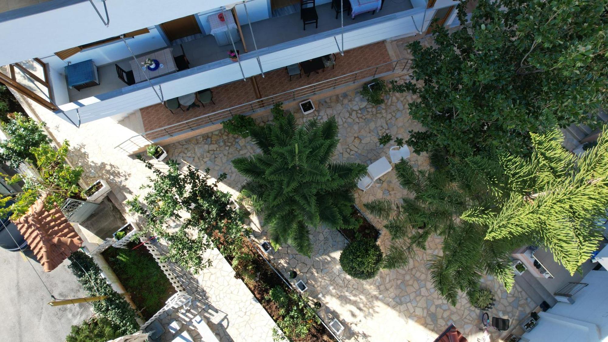 Vila Chris Ksamil Exterior foto